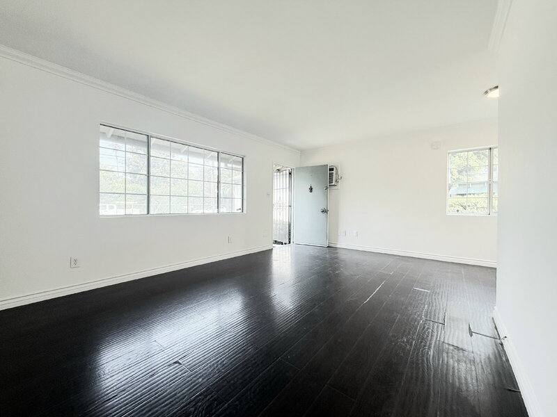 Apartment for rent at 4810 Cahuenga Blvd, North Hollywood, CA 91601