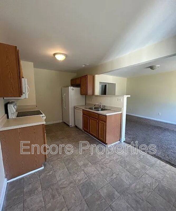 Townhouse for rent at 448 Anna St, Lillington, NC 27546