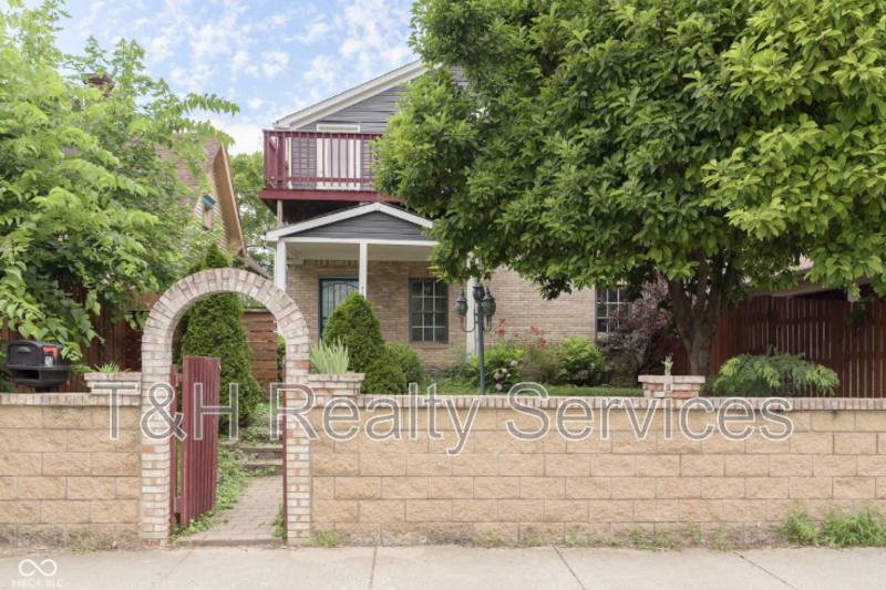House for rent at 210 Keystone Ave, Indianapolis, IN 46201