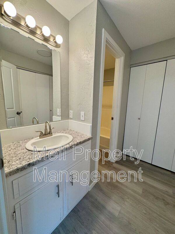 House for rent at 526 Holly Lane, Shelton, WA 98584