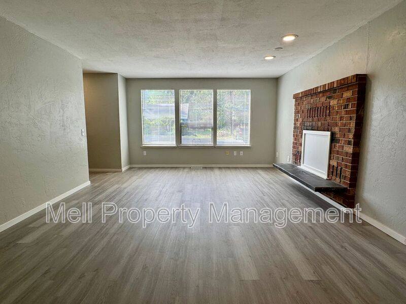 House for rent at 526 Holly Lane, Shelton, WA 98584