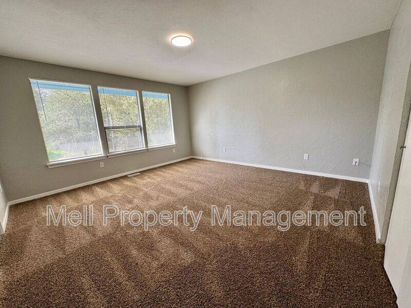 House for rent at 526 Holly Lane, Shelton, WA 98584