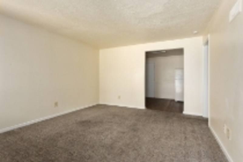Apartment for rent at 439 W 87th Place, Kansas City, MO 64114