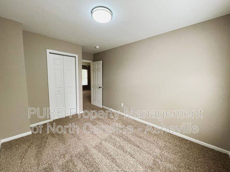 Apartment for rent at 16 Evergreen Ave #A, Asheville, NC 28806