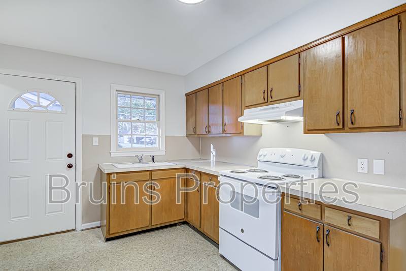 House for rent at 805 Trenton St #A, High Point, NC 27262