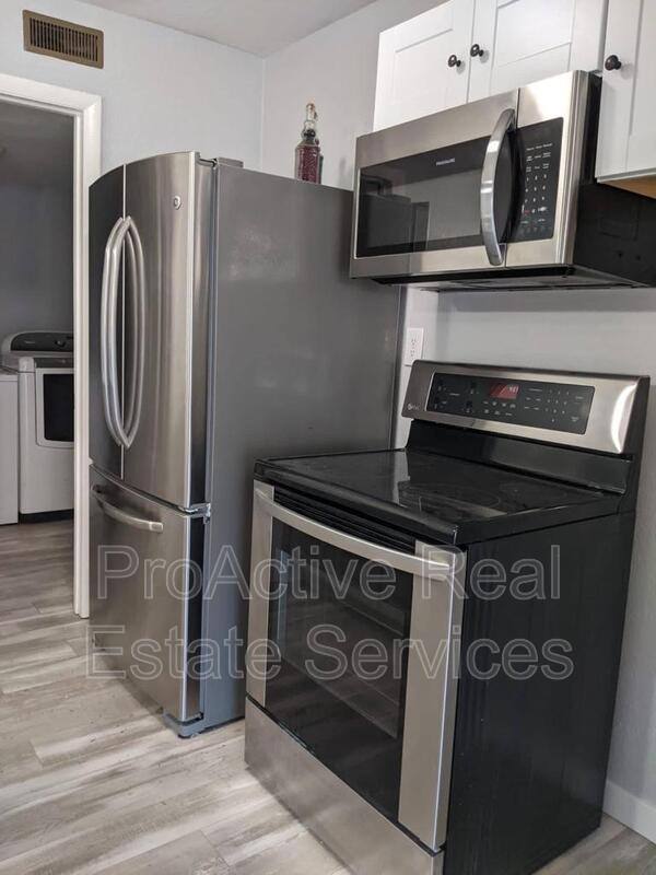 Townhouse for rent at 701 Arthur Ave, Virginia Beach, VA 23452
