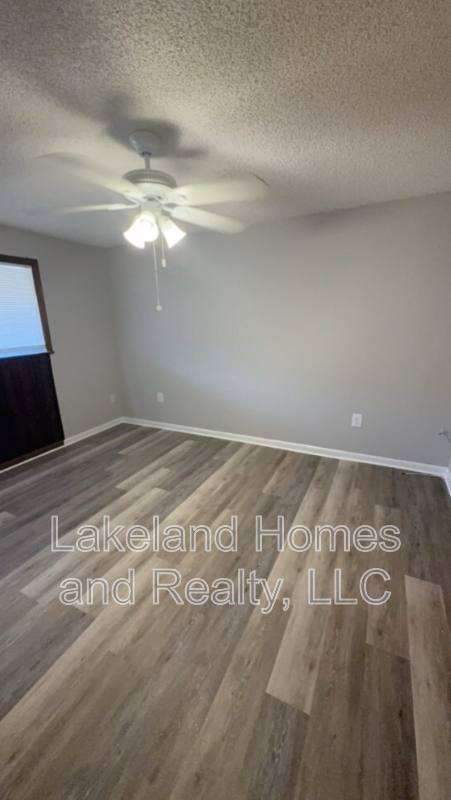 Townhouse for rent at 2726 San Gully Rd, Lakeland, FL 33803