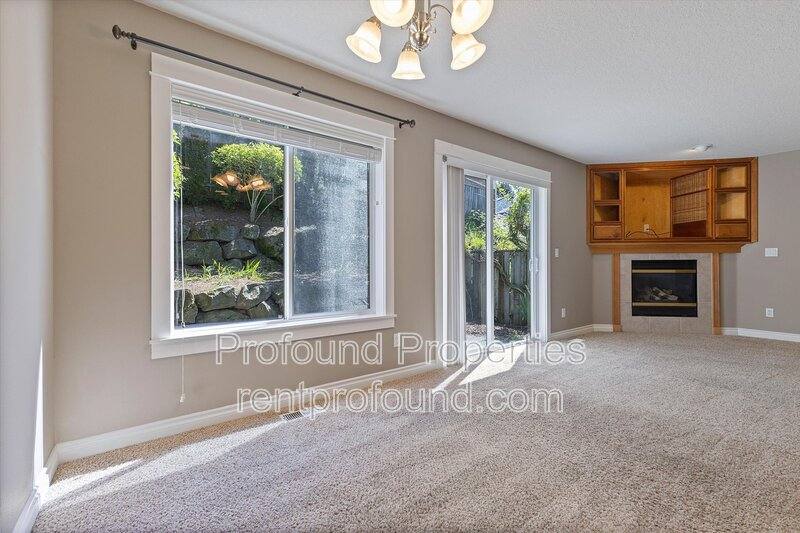 Townhouse for rent at 20176 SW Bernice Lane, Beaverton, OR 97007