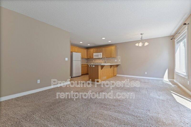 Townhouse for rent at 20176 SW Bernice Lane, Beaverton, OR 97007