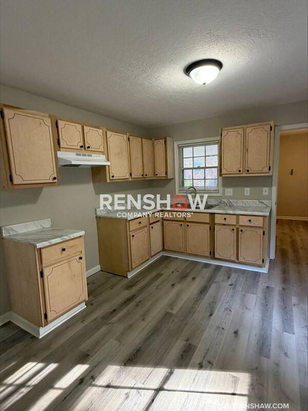 House for rent at 68 Royal Oaks Place, Jackson, TN 38305