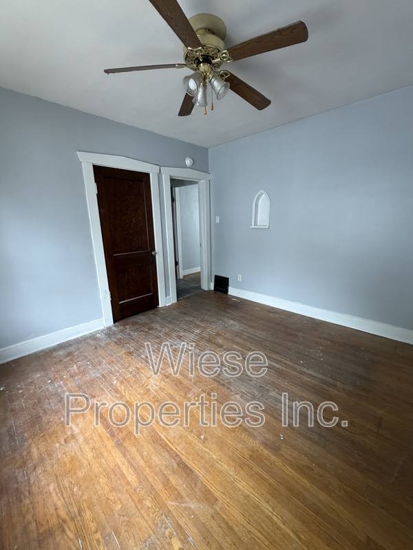 House for rent at 2328 S 10th St, Springfield, IL 62703