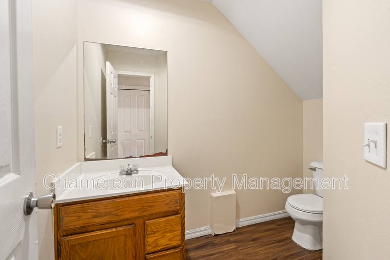 Townhouse for rent at 2910 Dawn Court #C, Siloam Springs, AR 72761