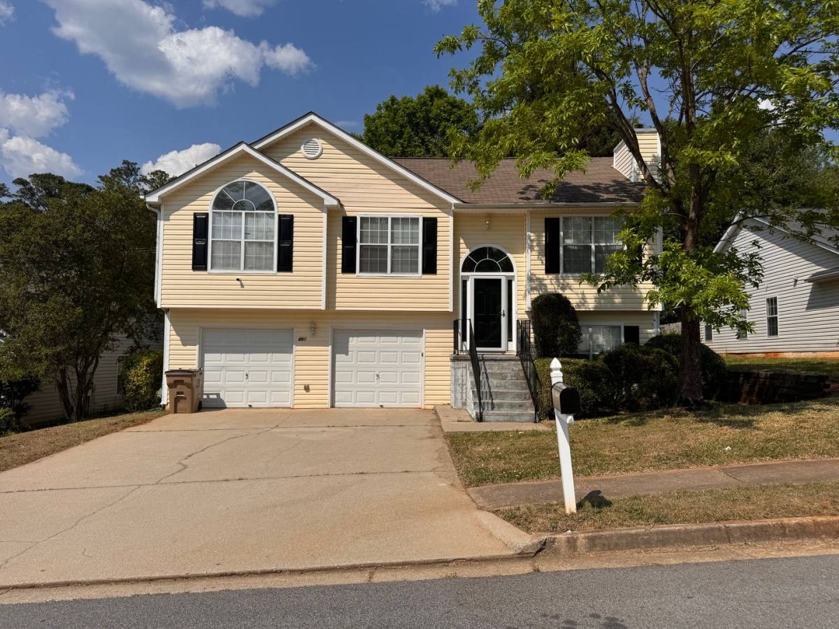 House for rent at 451 Clear Blue Way, McDonough, GA 30253