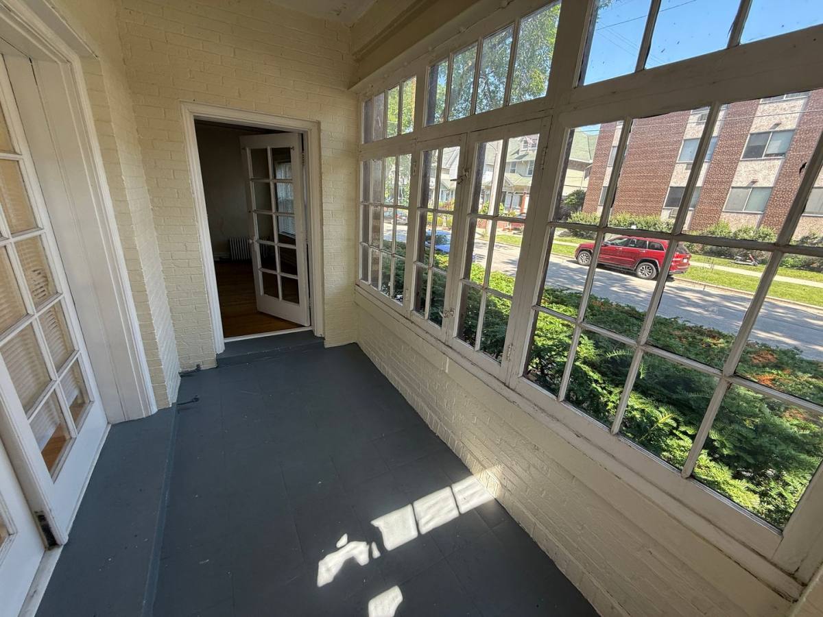 Apartment for rent at 2537-41 N Farwell, Milwaukee, WI 53211