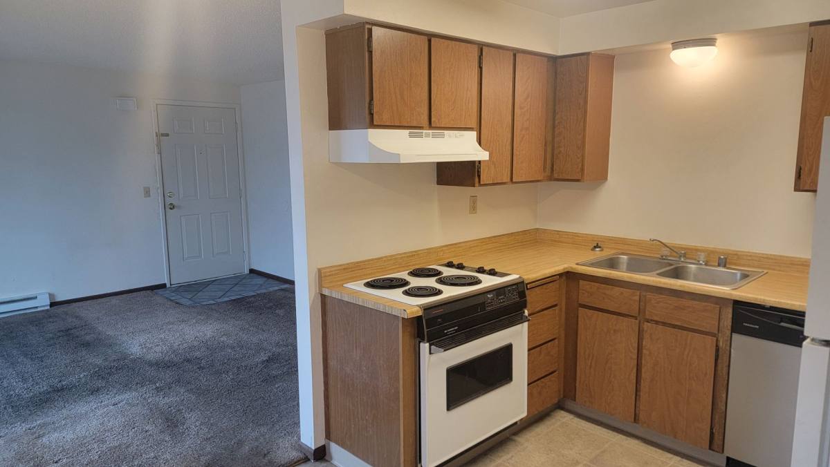 Apartment for rent at 13208 E Skyview, Spokane, WA 99216