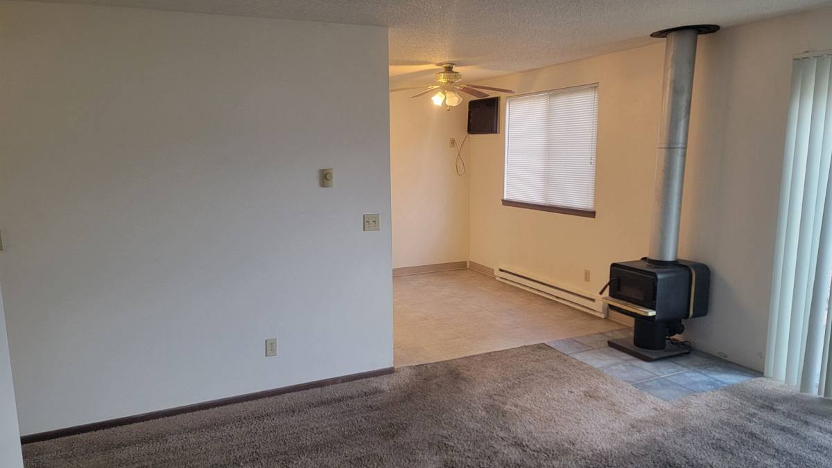 Apartment for rent at 13208 E Skyview, Spokane, WA 99216