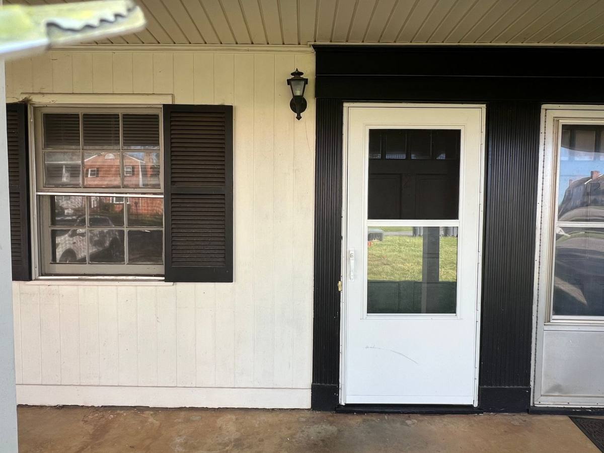Apartment for rent at 106 Holmes Circle, Lynchburg, VA 24501