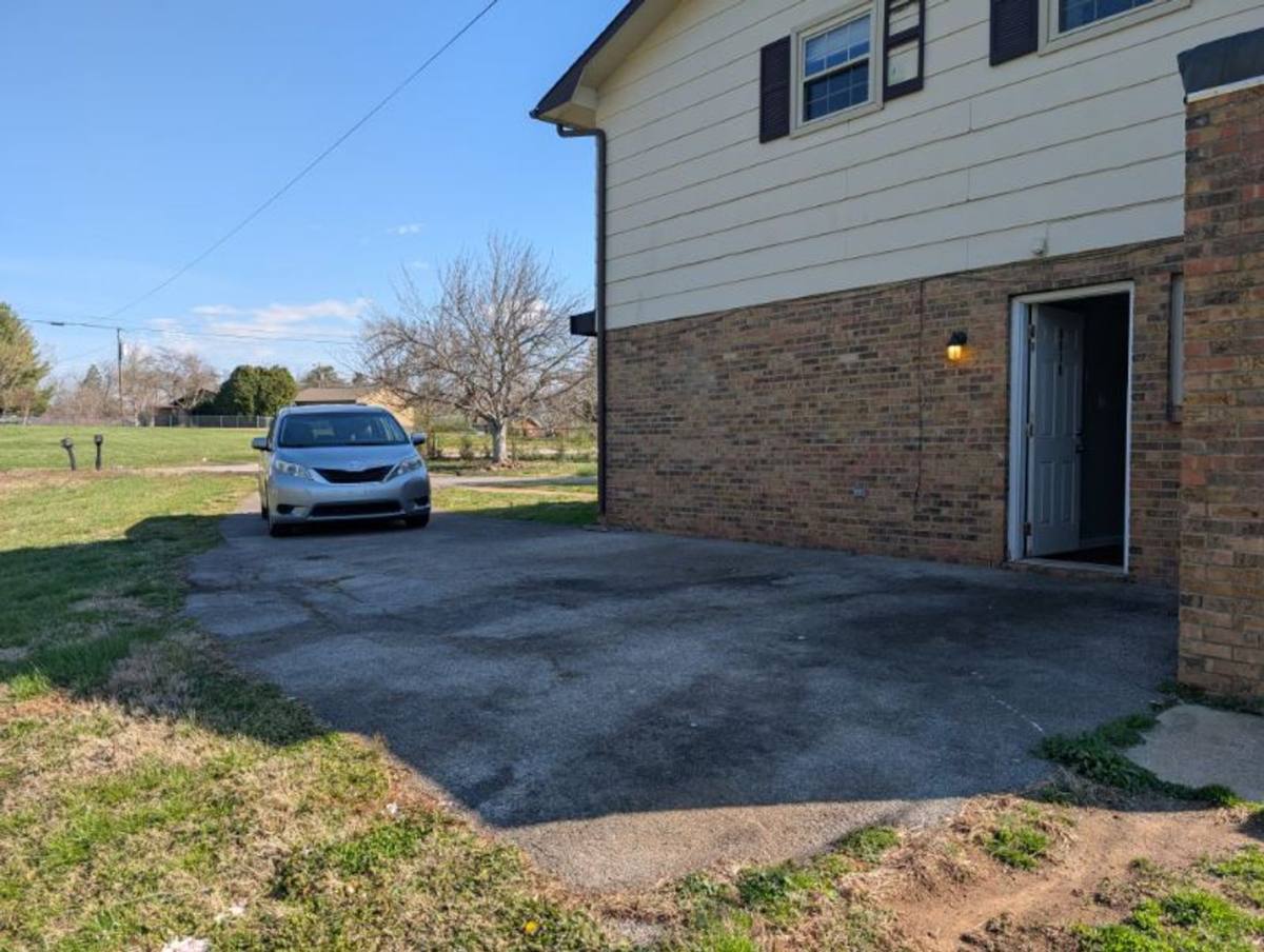 Apartment for rent at 7012 Regency, Knoxville, TN 37931