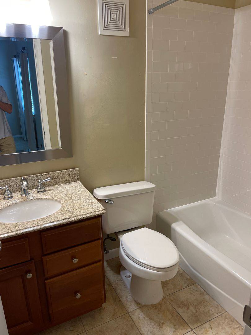 Townhouse for rent at 213 Summit Ridge Dr, Nashville, TN 37215
