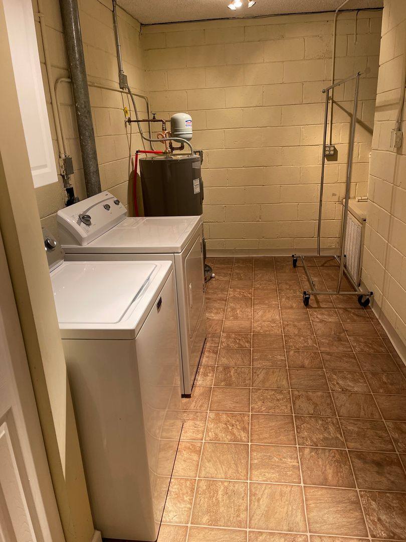 Townhouse for rent at 213 Summit Ridge Dr, Nashville, TN 37215