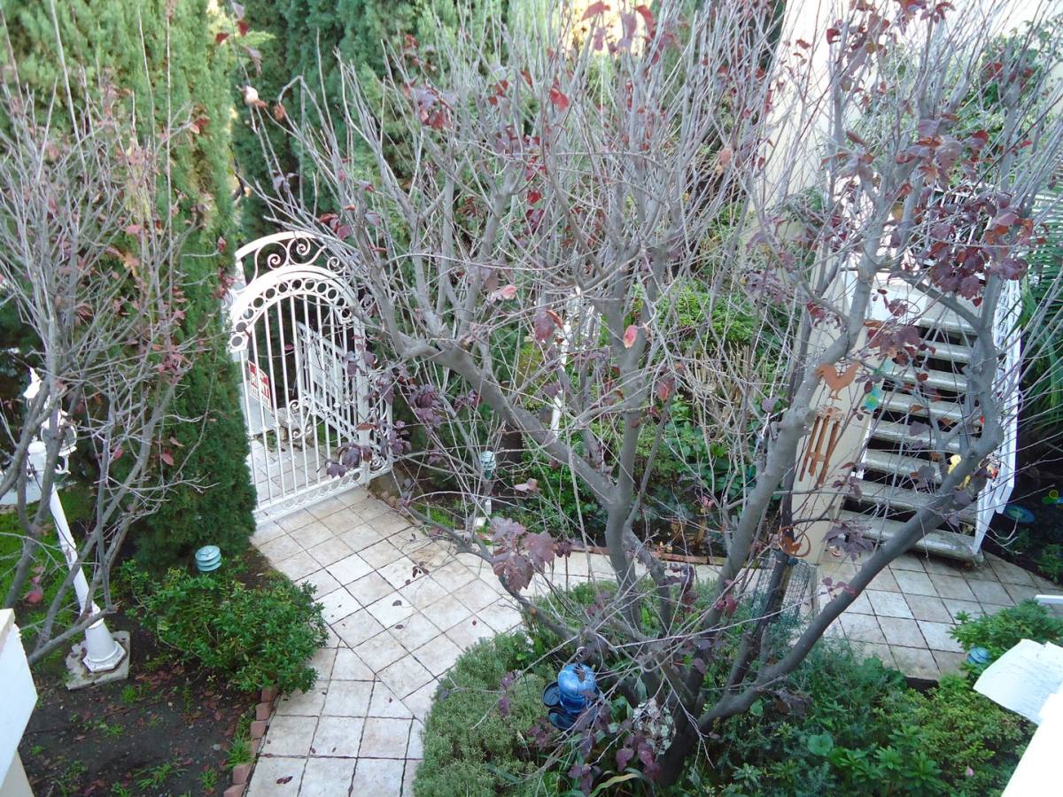 Apartment for rent at 237-245 1 2 Church Lane, Los Angeles, CA 90049