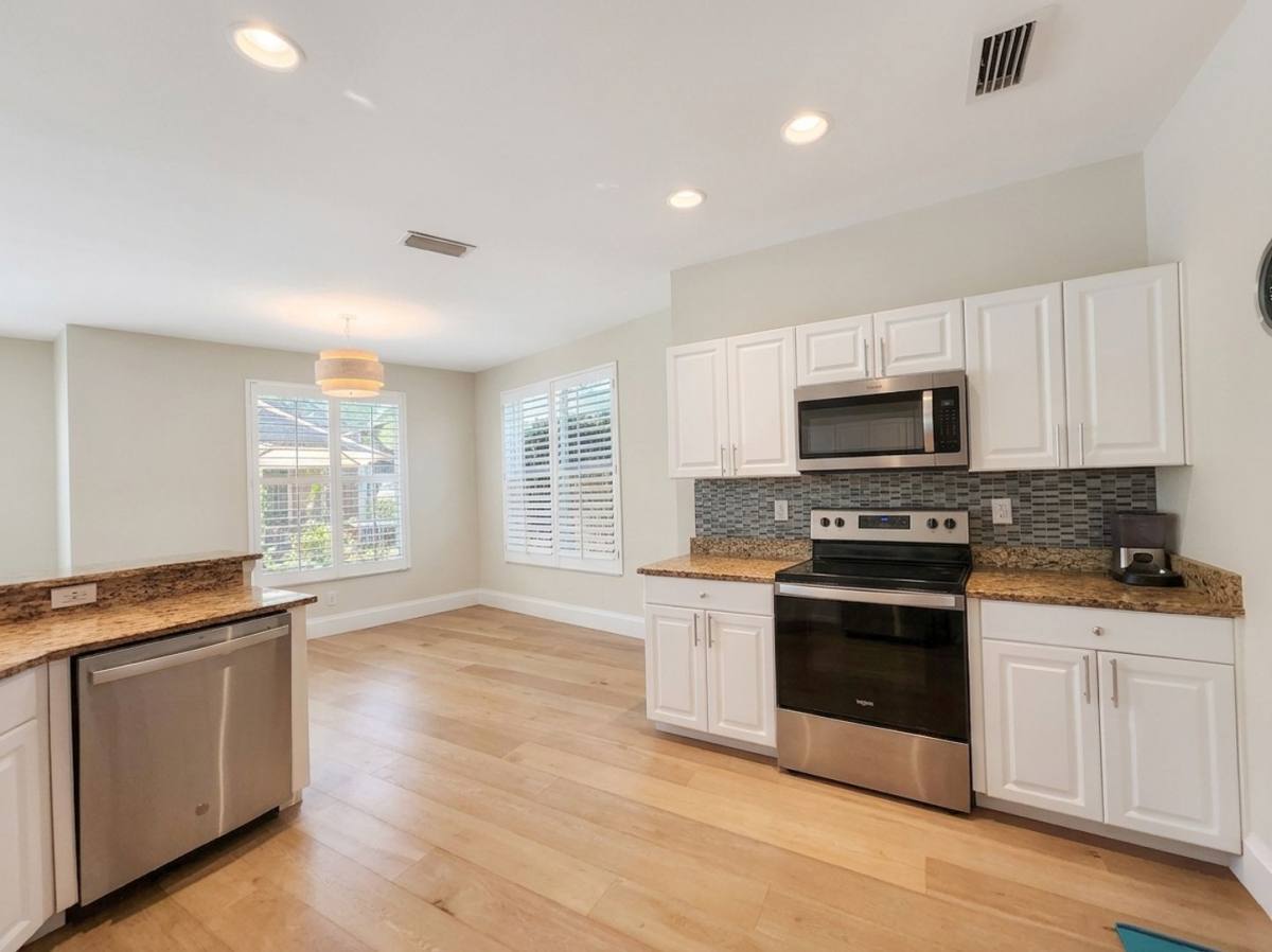 House for rent at 6772 Southern Oak Court, Naples, FL 34109