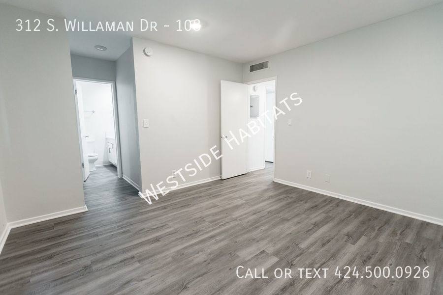 Apartment for rent at 312 S Willaman Dr #108, Los Angeles, CA 90048