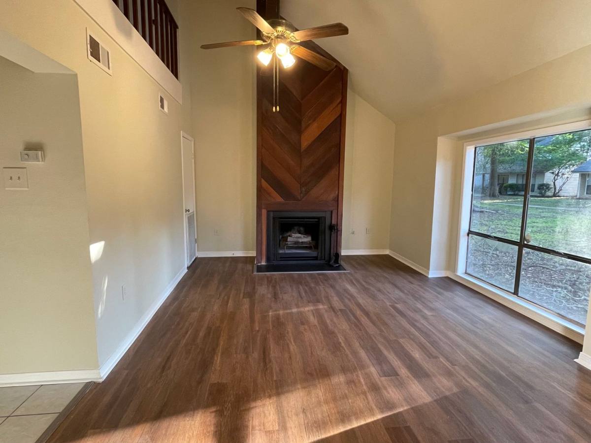 Townhouse for rent at 1242 Sharlo Ave #C-2, Baton Rouge, LA 70820