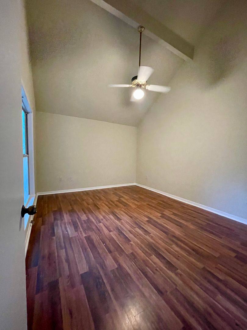 Townhouse for rent at 1242 Sharlo Ave #C-2, Baton Rouge, LA 70820