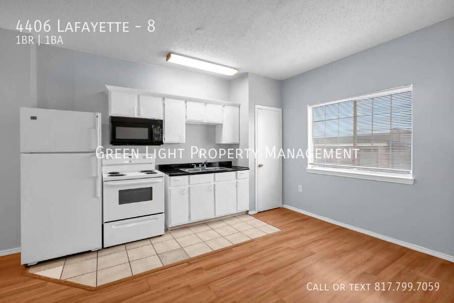 Apartment for rent at 4406 Lafayette #8, Dallas, TX 75204