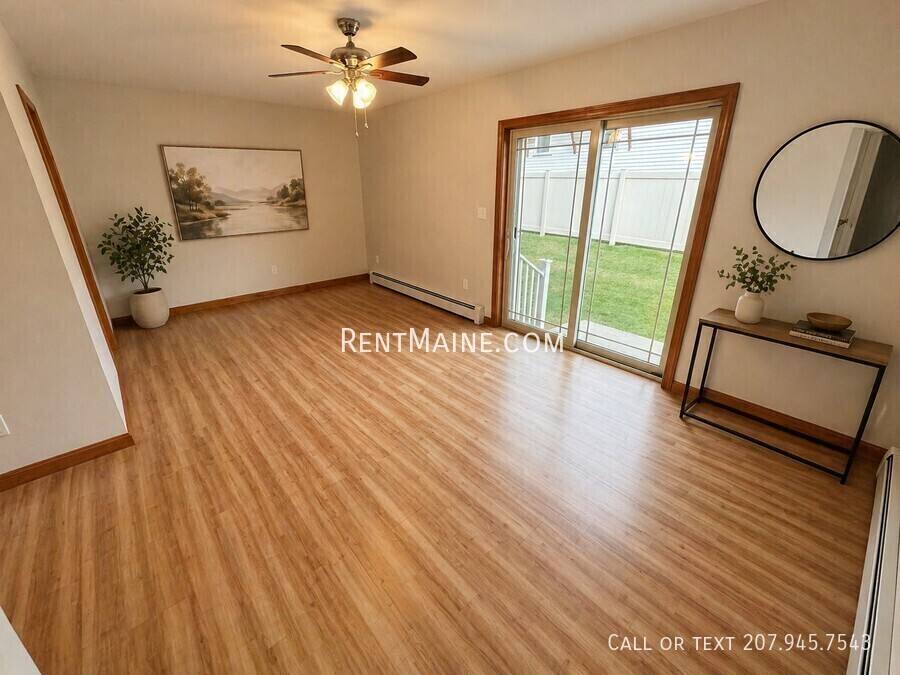 Apartment for rent at 208 Western Ave #6, Hampden, ME 04444