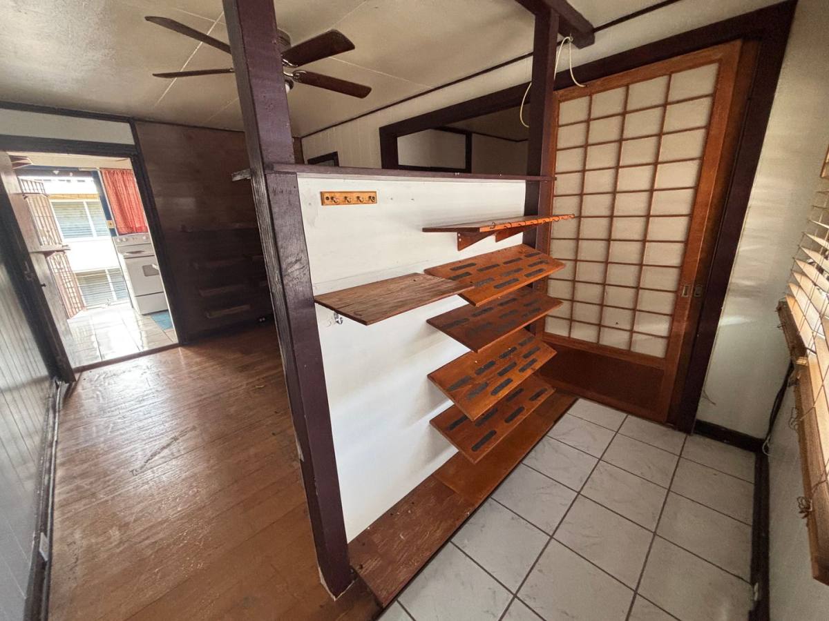 Apartment for rent at 522 Lauiki St, Honolulu, HI 96826