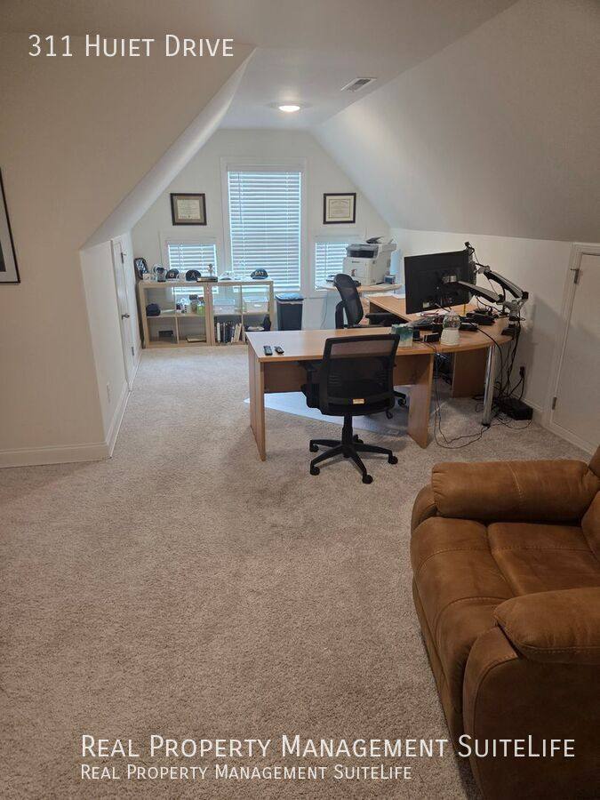 House for rent at 311 Huiet Dr, Fayetteville, GA 30215