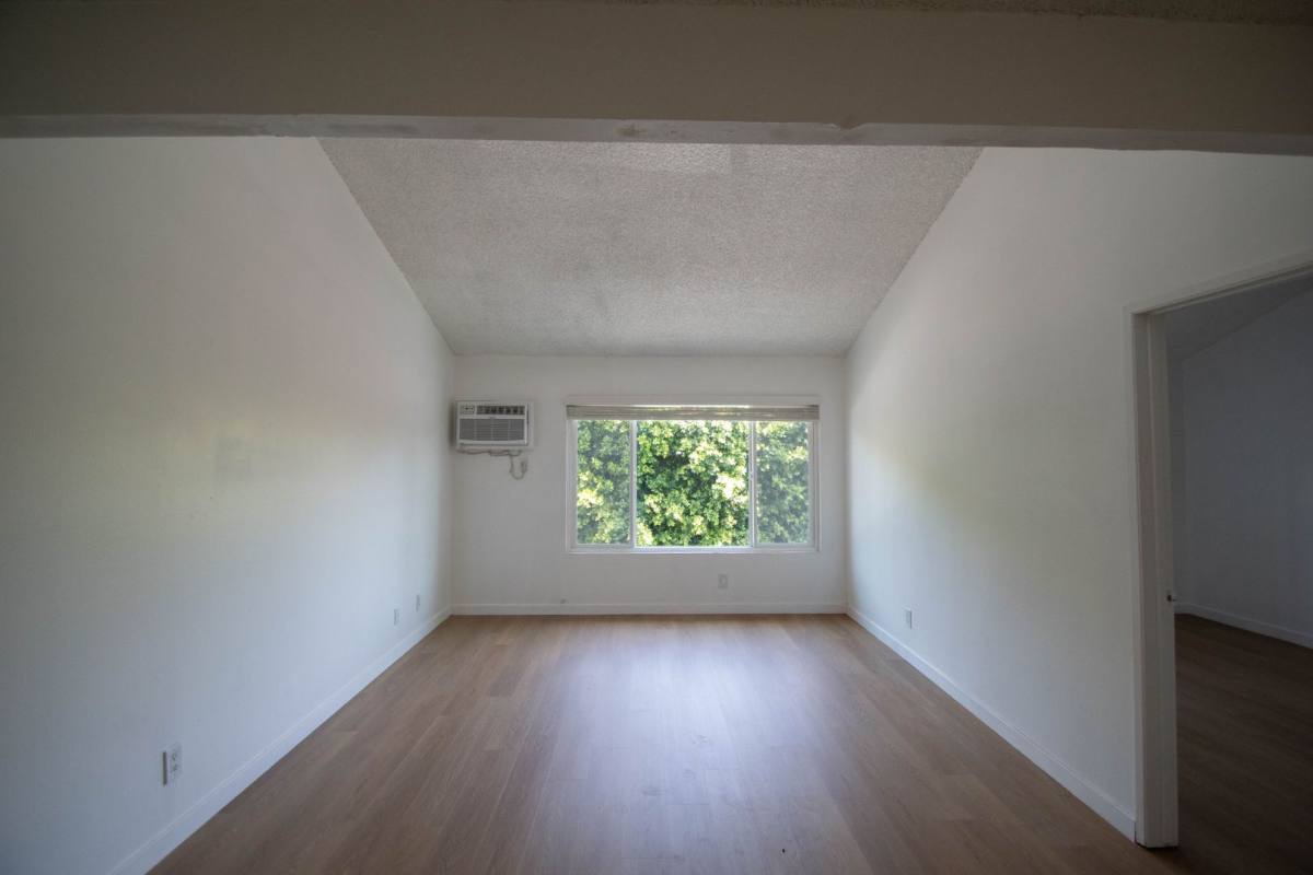 Apartment for rent at 7350 Kester Ave, Van Nuys, CA 91405