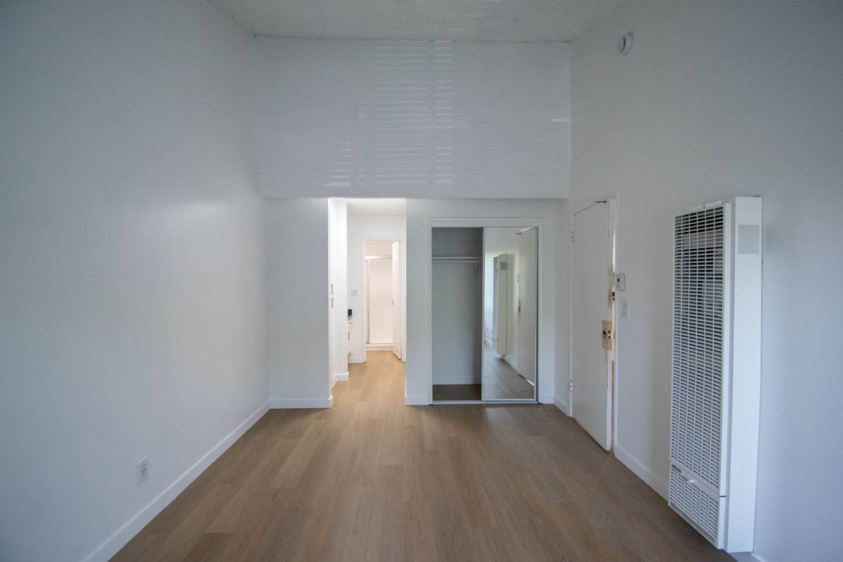 Apartment for rent at 7350 Kester Ave, Van Nuys, CA 91405