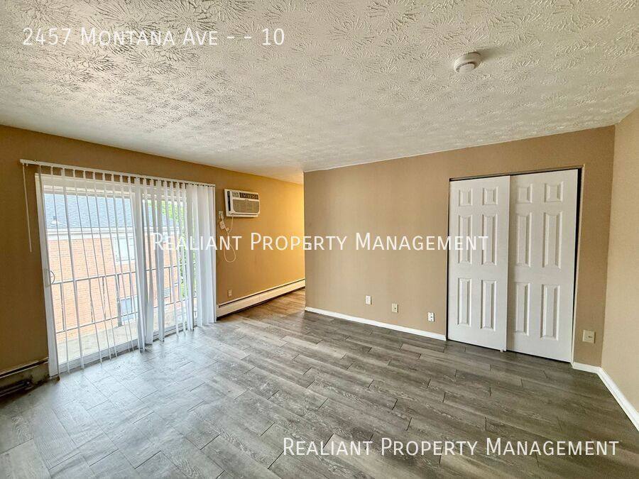 Apartment for rent at 2457 Montana Ave #10, Cincinnati, OH 45211