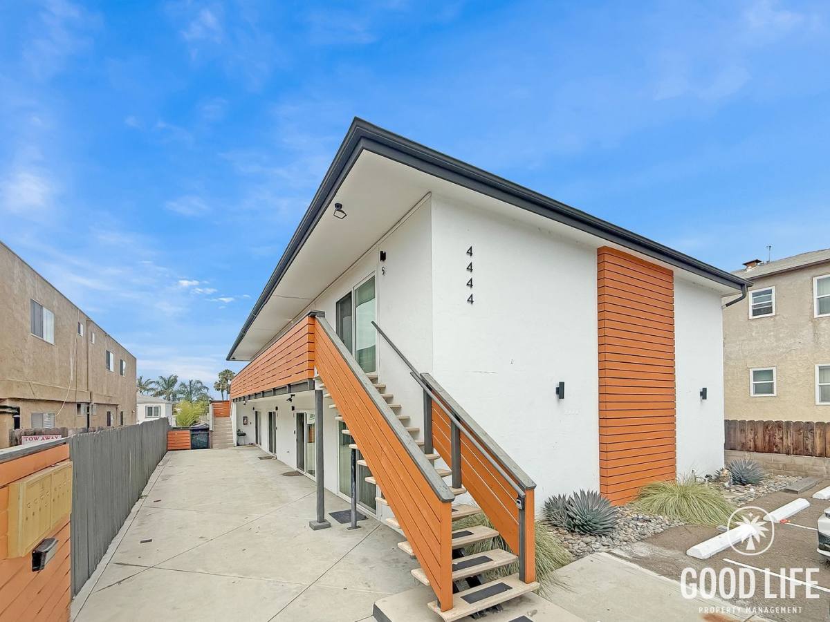 Apartment for rent at 4444 49th St, San Diego, CA 92115