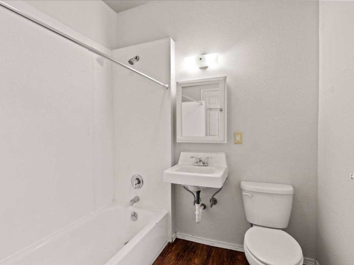 Apartment for rent at 1221 N Monroe St, Spokane, WA 99201