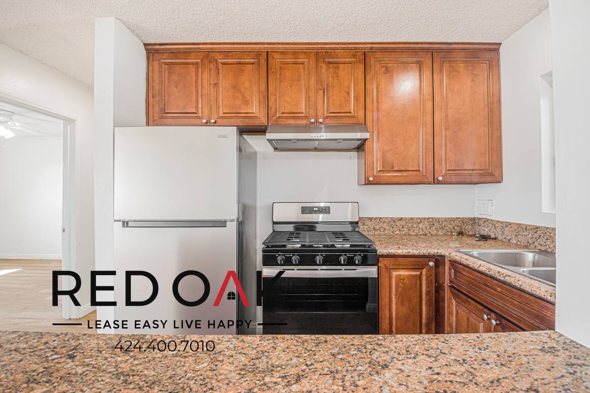 Condo for rent at 545 W 14th St #12, San Pedro, CA 90731