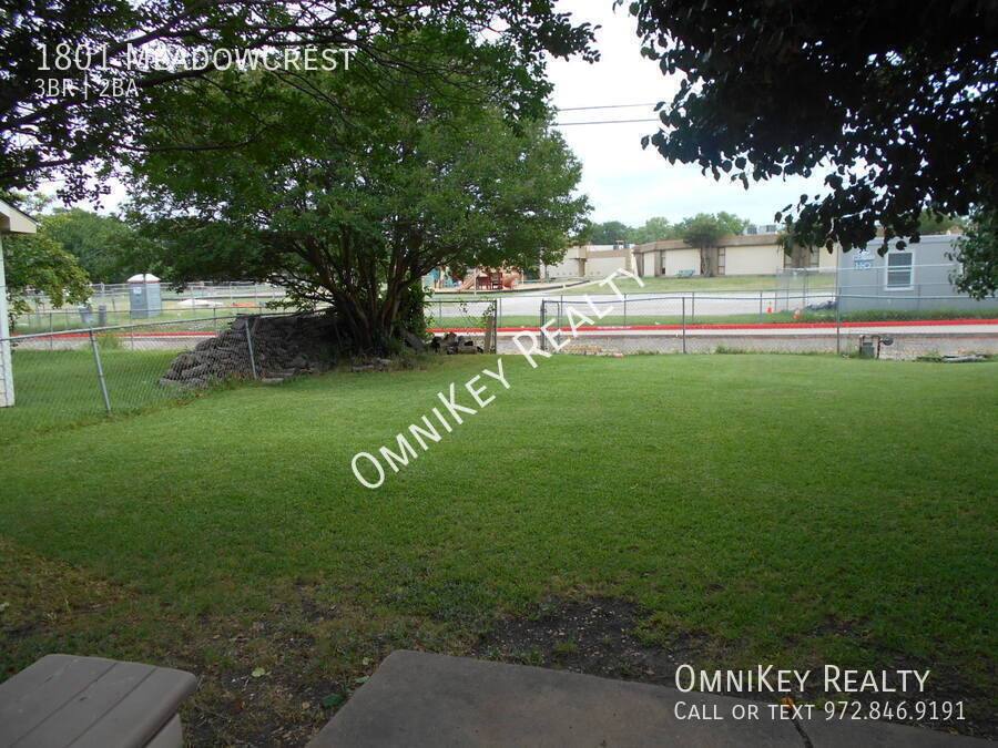 House for rent at 1801 Meadowcrest, Garland, TX 75042