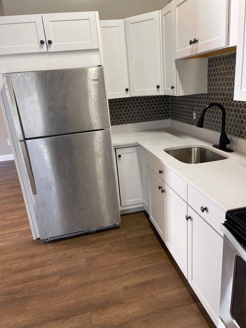 Apartment for rent at 110 Railroad Ave, Hammonton, NJ 08037