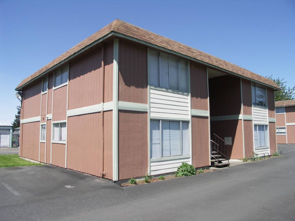 Apartment for rent at 4658 Ocean Beach Highway, Longview, WA 98632