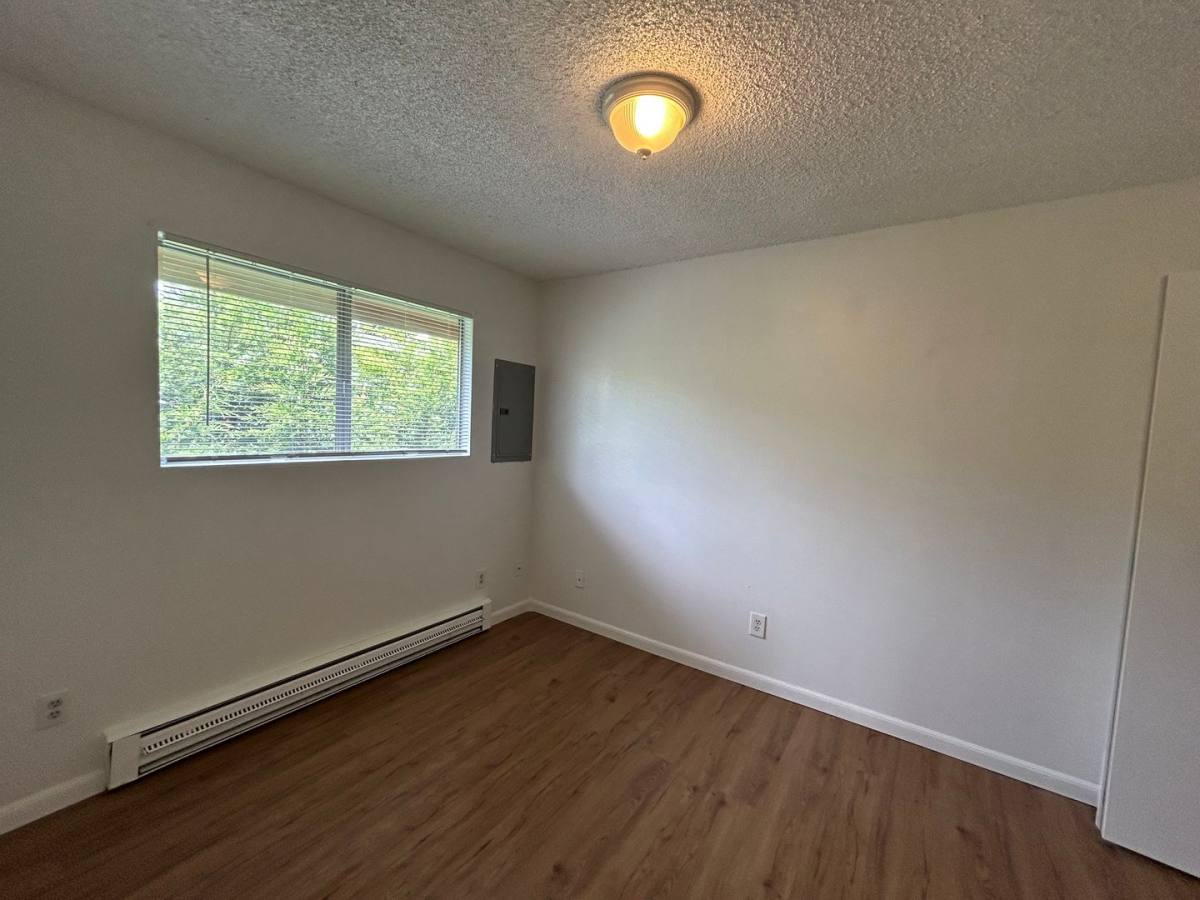 Apartment for rent at 4658 Ocean Beach Highway, Longview, WA 98632
