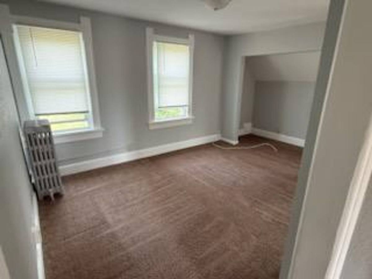 Apartment for rent at 5036 S 92nd St, Milwaukee, WI 53228