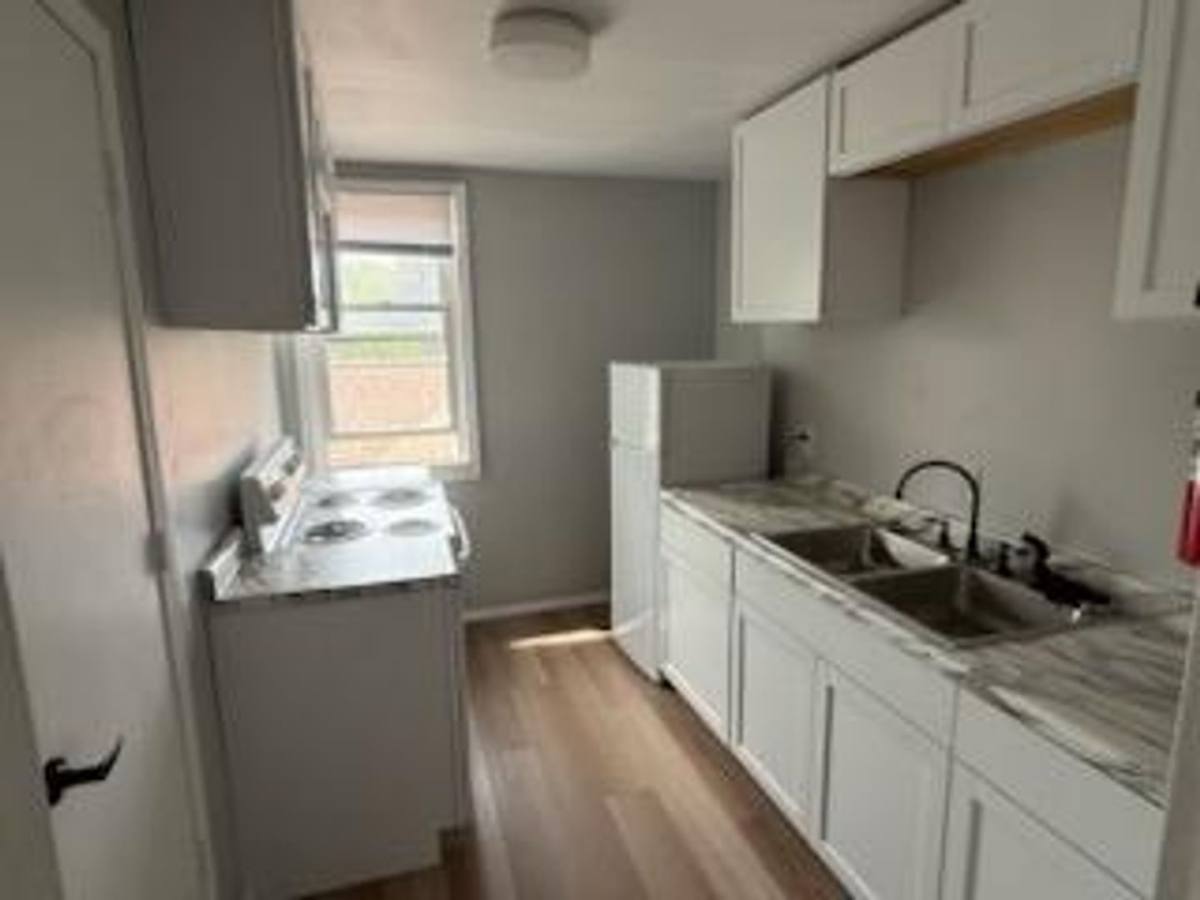 Apartment for rent at 5036 S 92nd St, Milwaukee, WI 53228