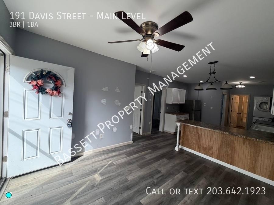 Apartment for rent at 191 Davis St #LEVEL, Oakville, CT 06779
