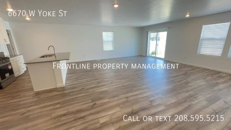 House for rent at 6670 W Yoke St, Meridian, ID 83646