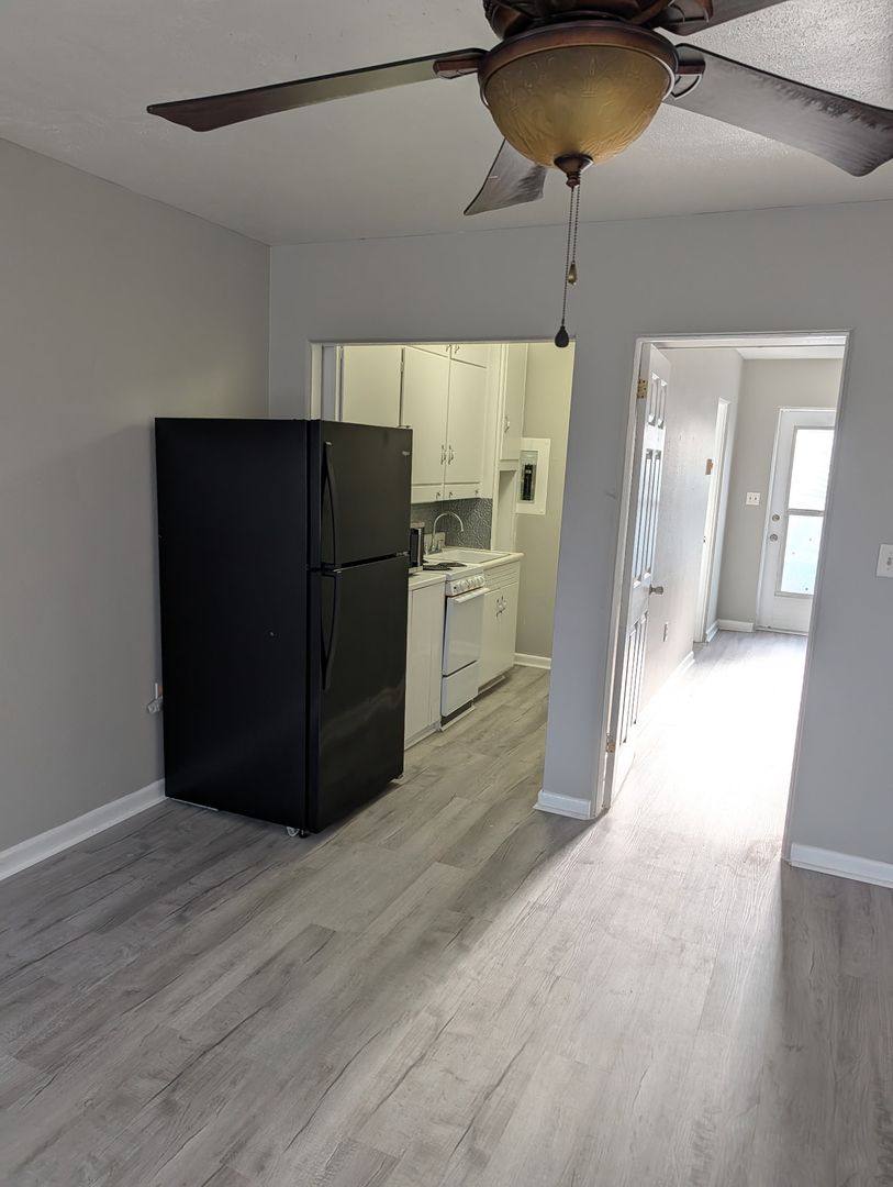 House for rent at 608 N Baker St, Mount Dora, FL 32757