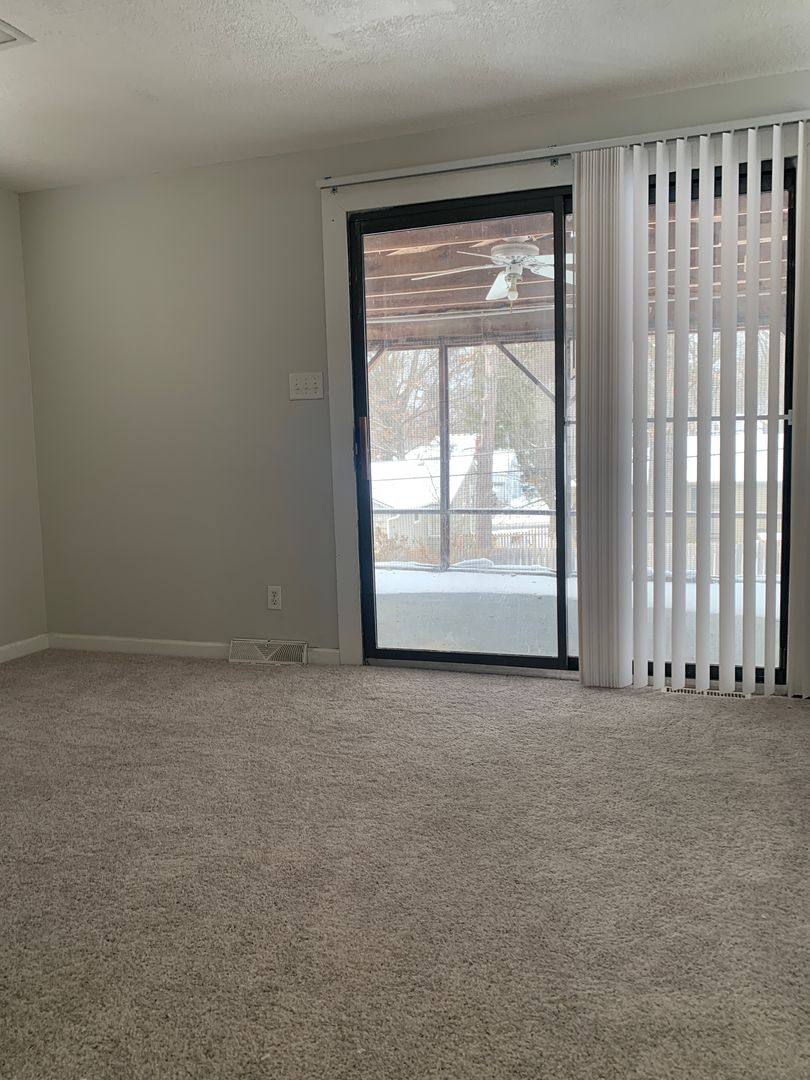 House for rent at 4012 W 75th St, Prairie Village, KS 66208