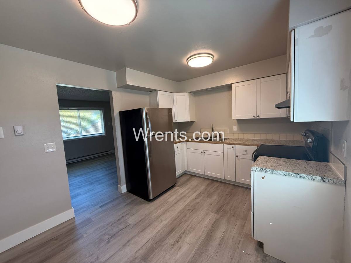 Apartment for rent at 1718 W Boone Ave, Spokane, WA 99201